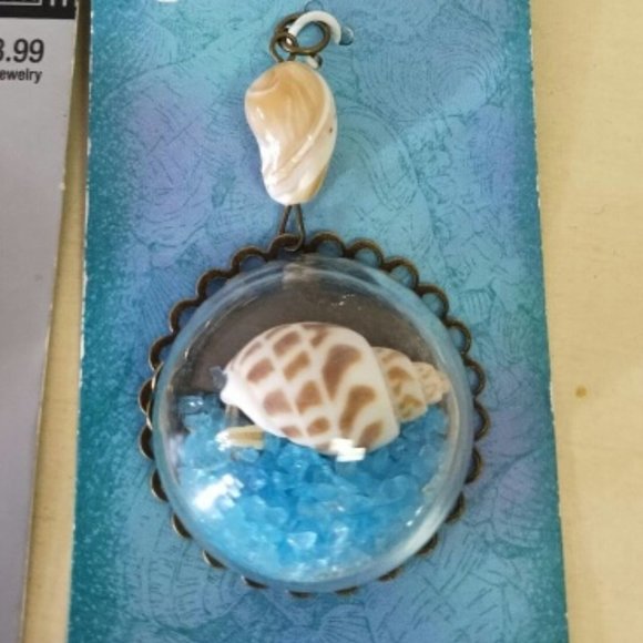 NWT set of necklace or craft pendants - Picture 3 of 3